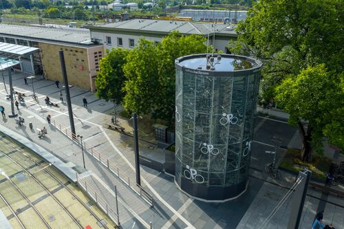 Vue aérienne du Bikesafe à la gare centrale de Heilbronn